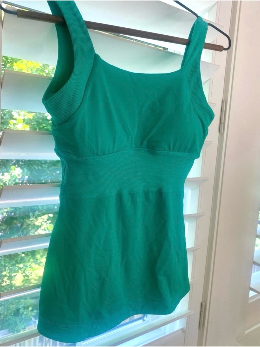 Lululemon Athletica Teal Tank Size 6